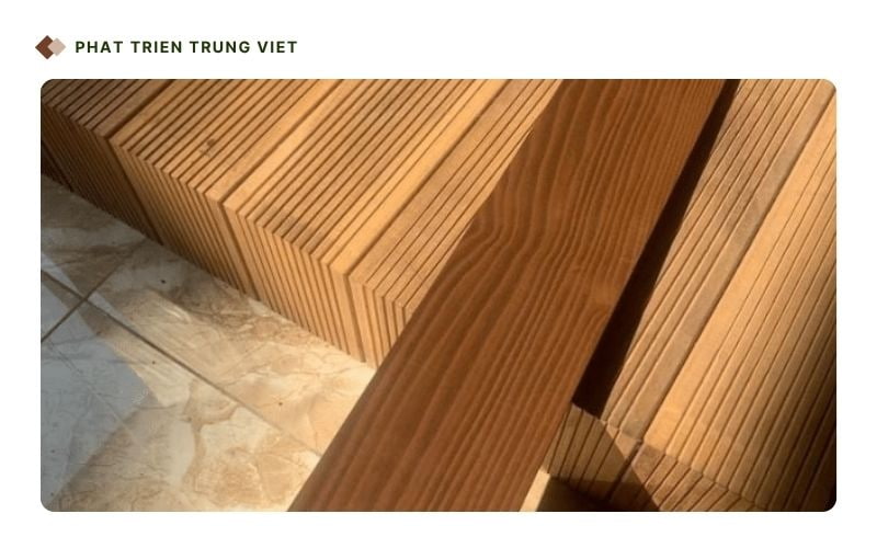 Gỗ biến tính (còn được gọi là gỗ gia nhiệt hay gỗ Thermo)